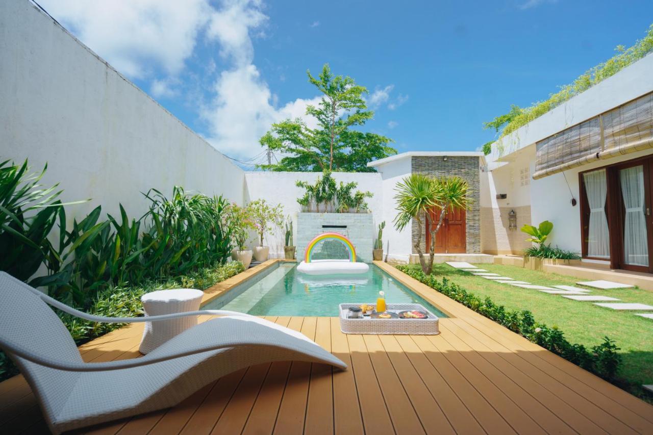 Villa Orked 3 With Family Room Seminyak Ngoại thất bức ảnh