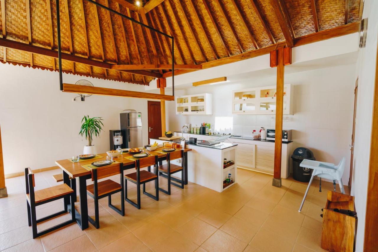 Villa Orked 3 With Family Room Seminyak Ngoại thất bức ảnh