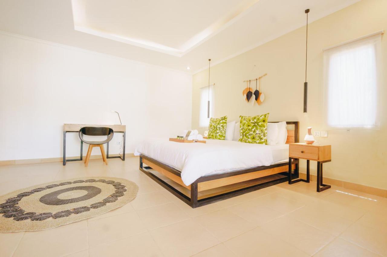 Villa Orked 3 With Family Room Seminyak Ngoại thất bức ảnh