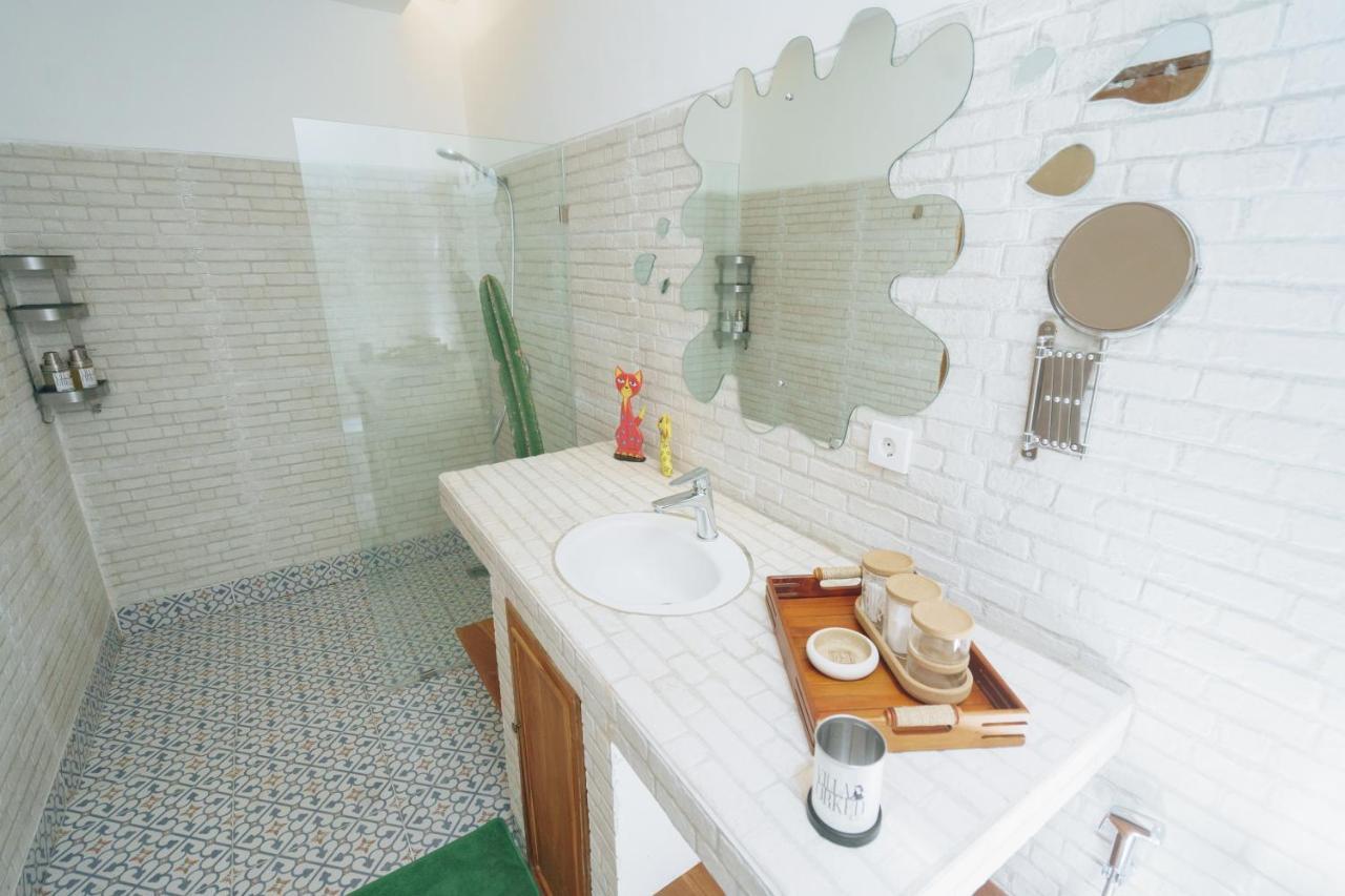 Villa Orked 3 With Family Room Seminyak Ngoại thất bức ảnh