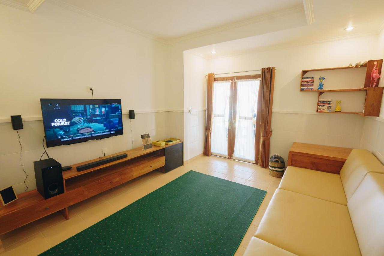 Villa Orked 3 With Family Room Seminyak Ngoại thất bức ảnh