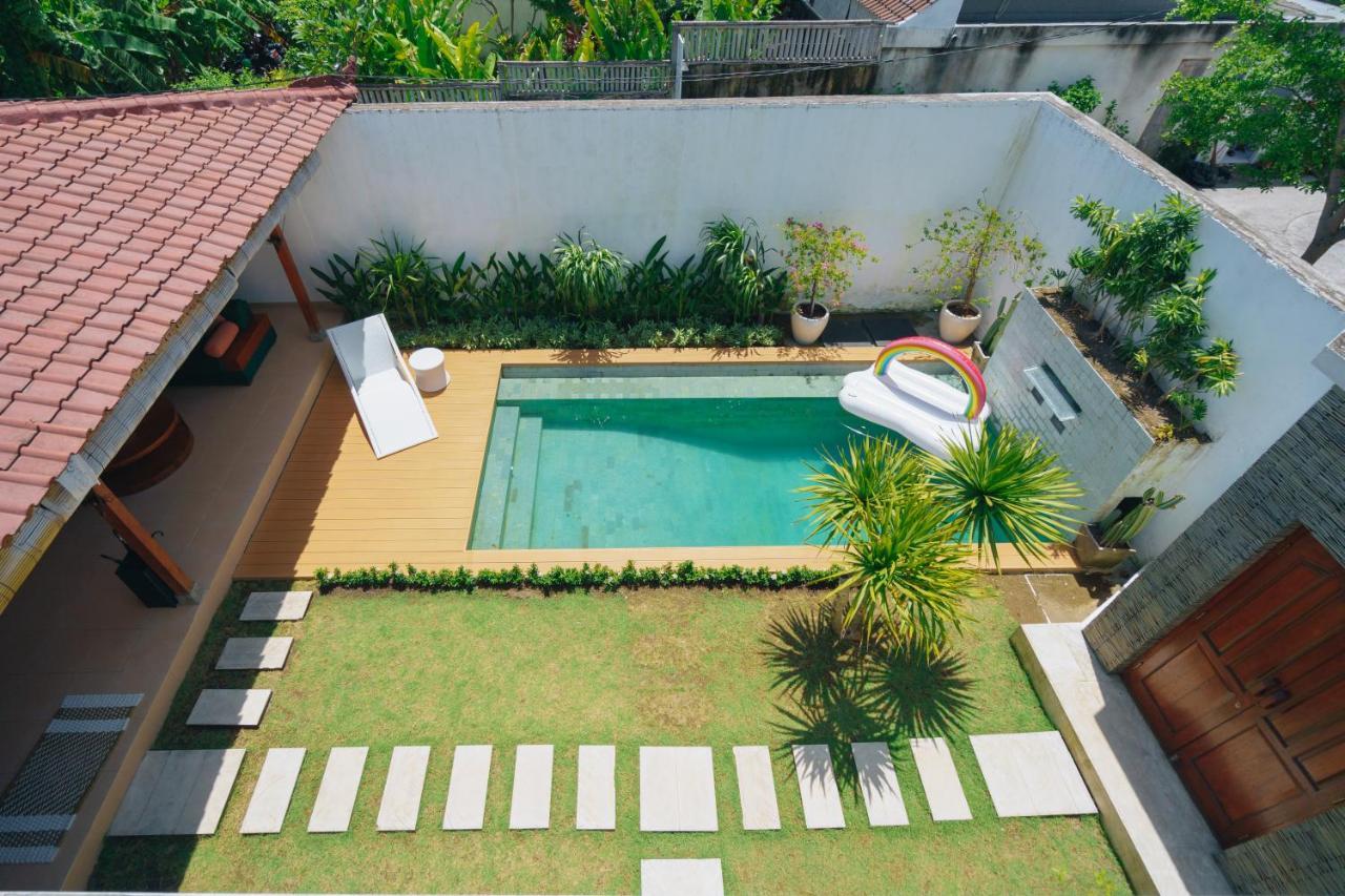 Villa Orked 3 With Family Room Seminyak Ngoại thất bức ảnh