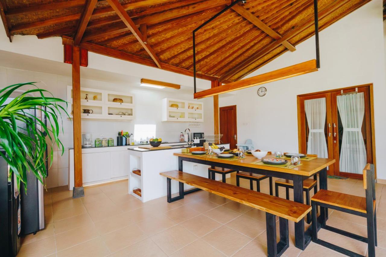 Villa Orked 3 With Family Room Seminyak Ngoại thất bức ảnh