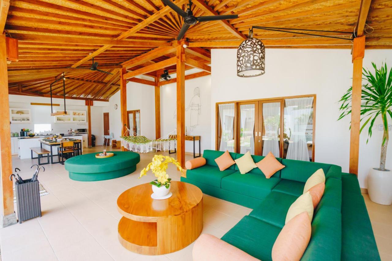 Villa Orked 3 With Family Room Seminyak Ngoại thất bức ảnh